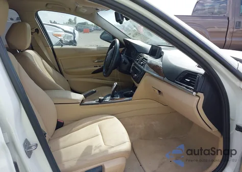 2015 BMW 320I z USA, uszkodzony, nr VIN WBA3B1G57FNT03736